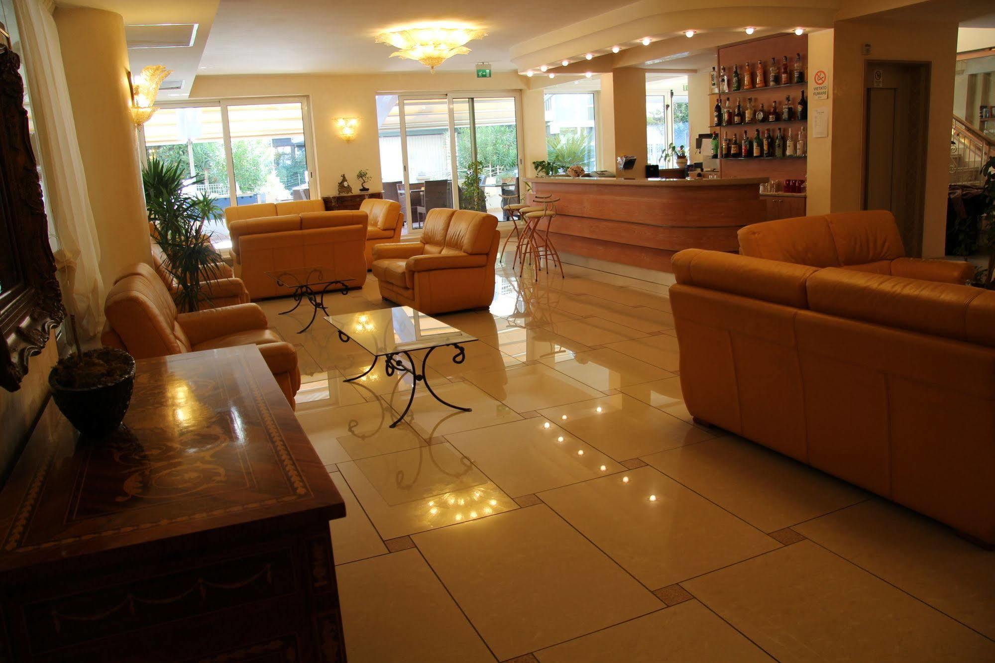 Hotel Elisir Rimini Eksteriør bilde