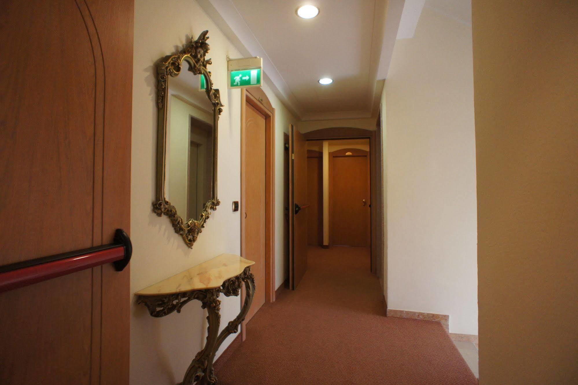 Hotel Elisir Rimini Eksteriør bilde